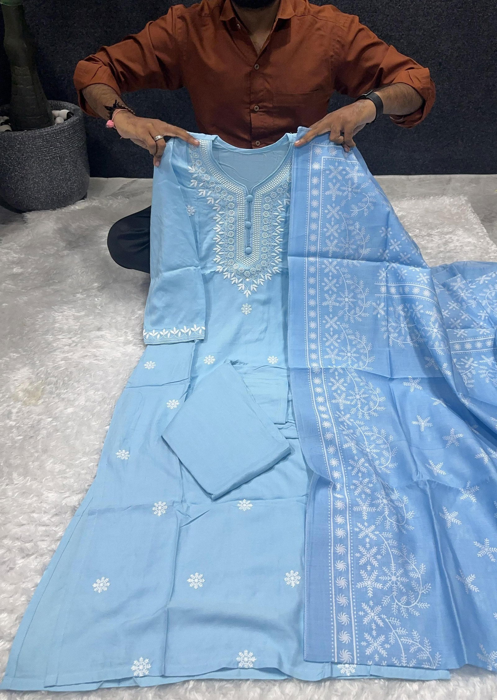 Keshav Viscose Embroidery Kurti With Bottom Dupatta Wholesale Market In Surat